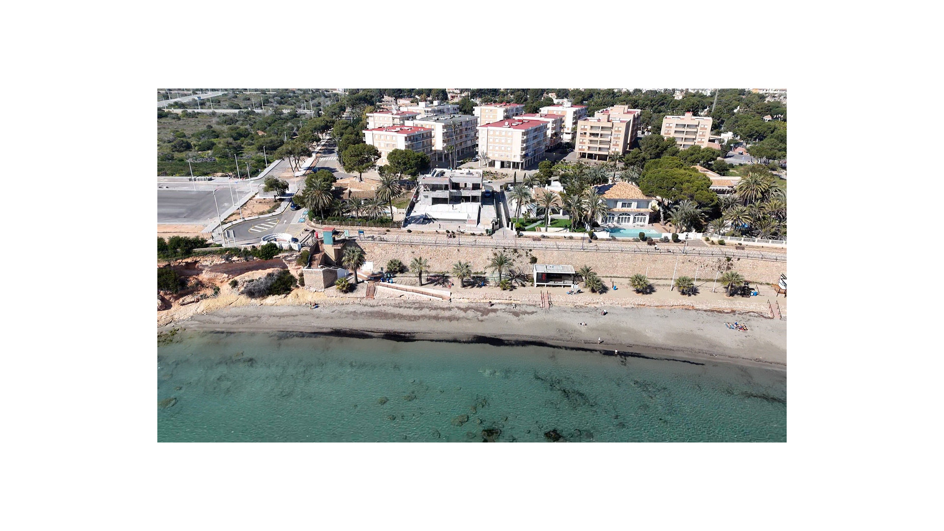 Nybygg - Villa -
Punta Prima