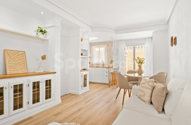 Radhus - Resale - Orihuela Costa - MO-23506