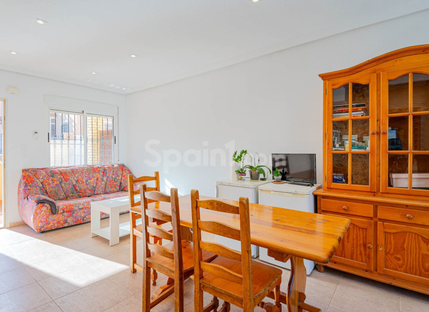 Resale - 2. Townhouse -
Punta Prima
