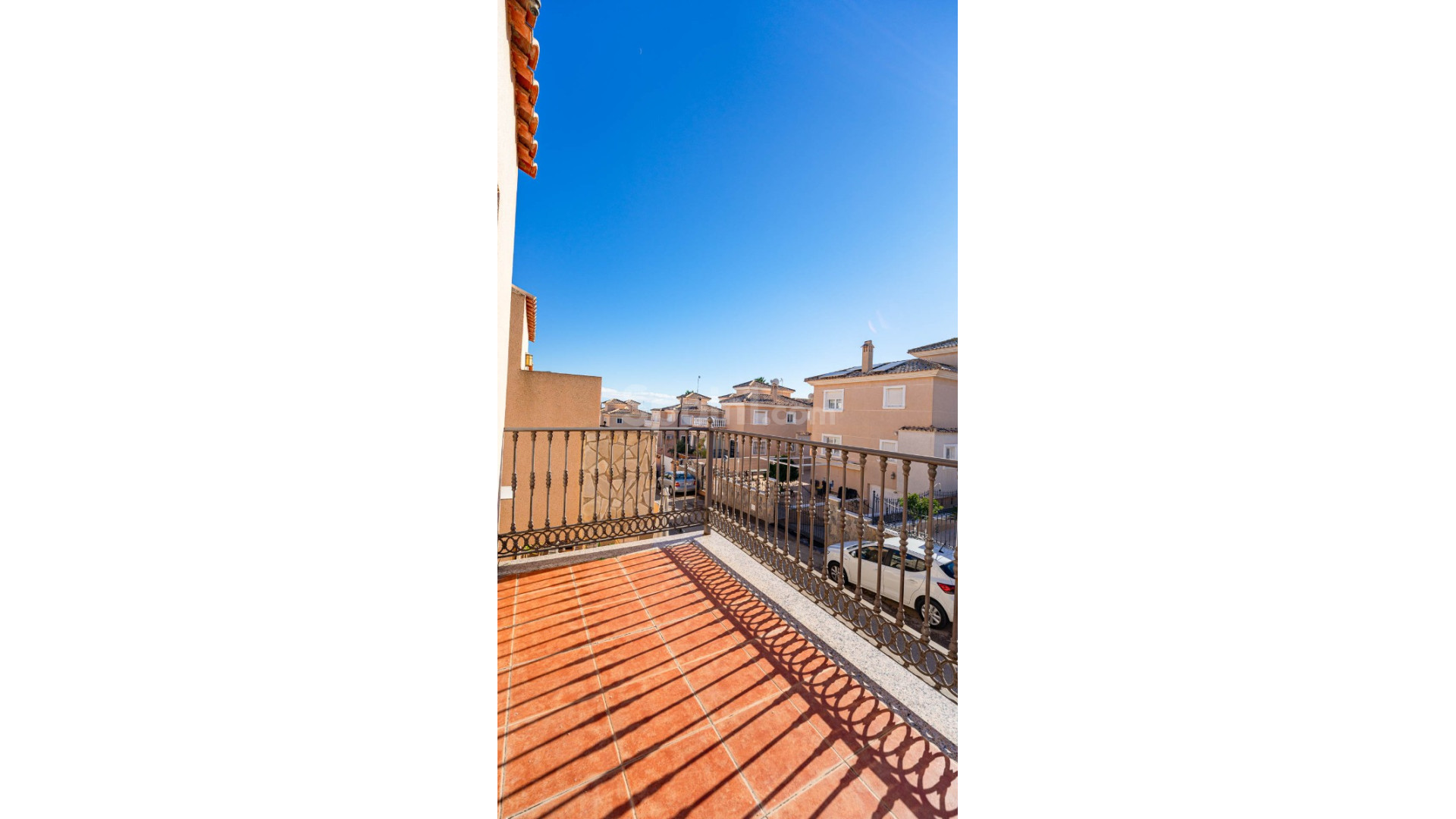 Resale - 2. Townhouse -
Punta Prima