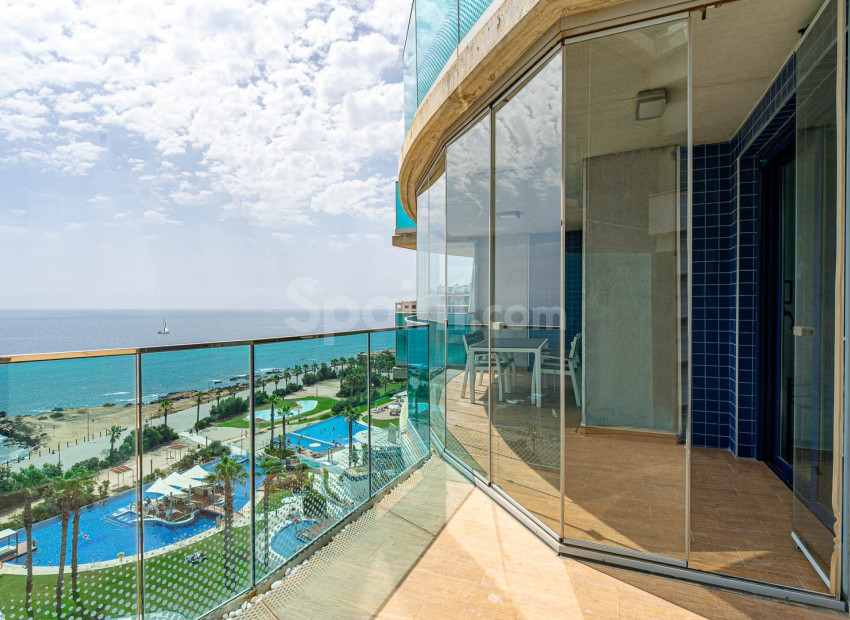 Resale - Apartament -
Punta Prima