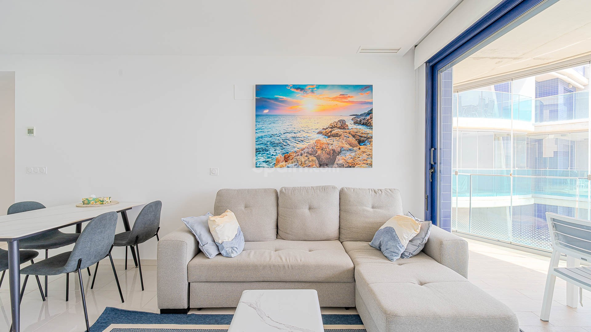 Resale - Apartament -
Punta Prima