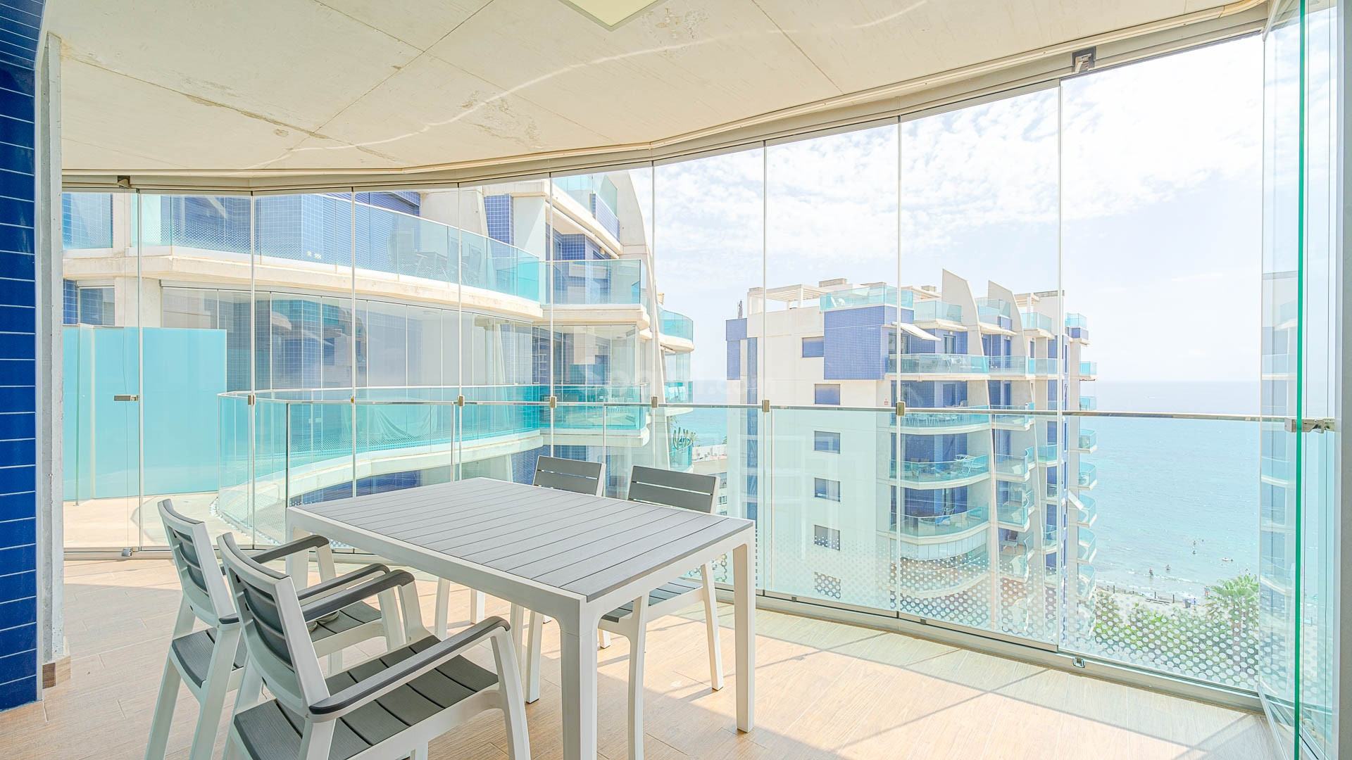 Resale - Apartament -
Punta Prima