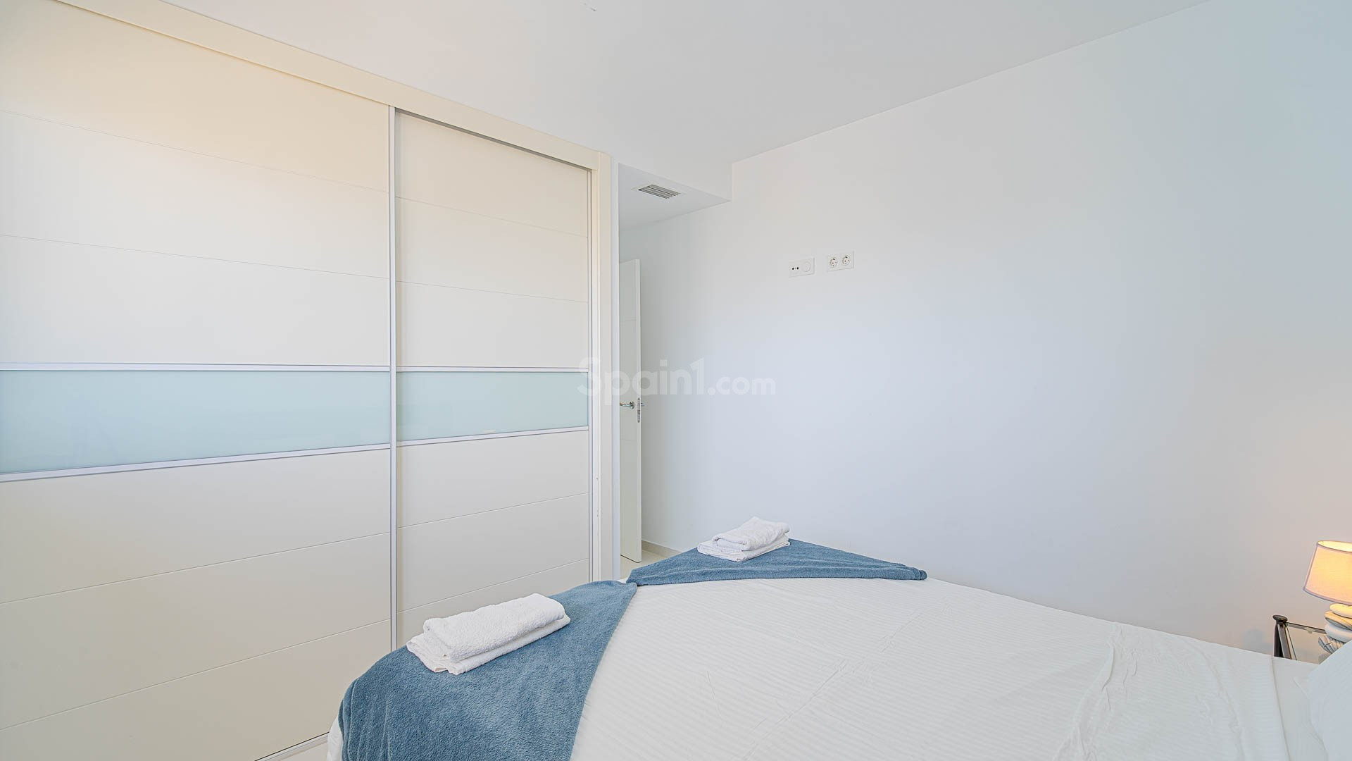 Resale - Apartament -
Punta Prima