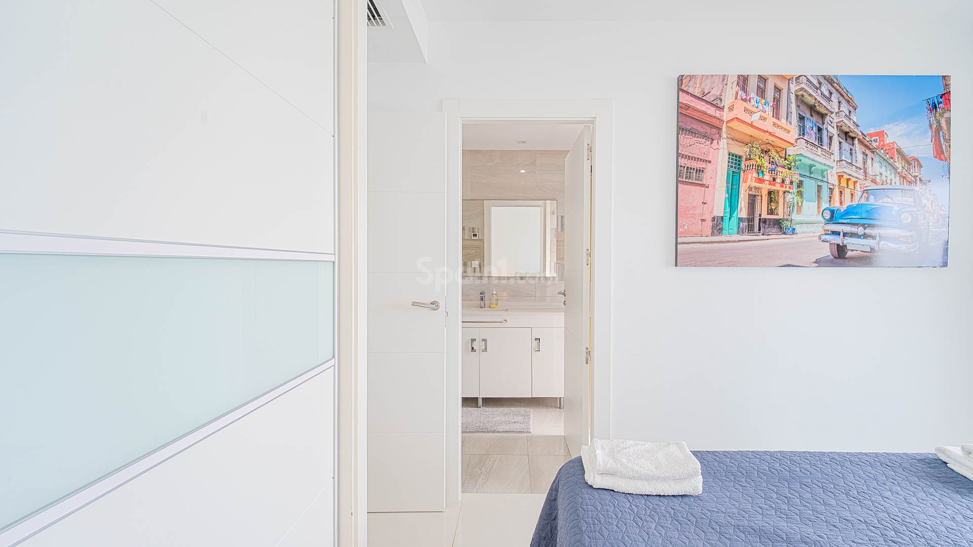 Resale - Apartament -
Punta Prima
