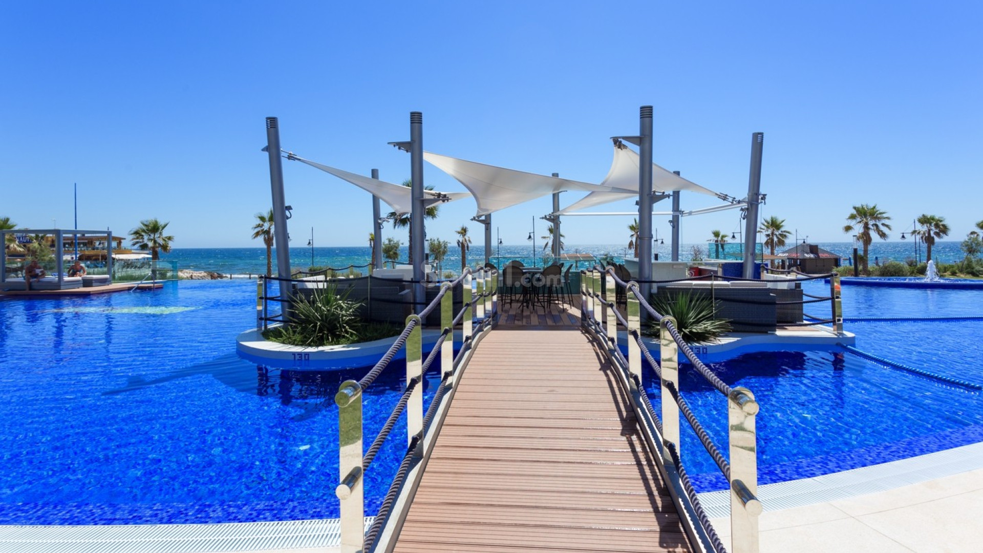 Resale - Apartament -
Punta Prima