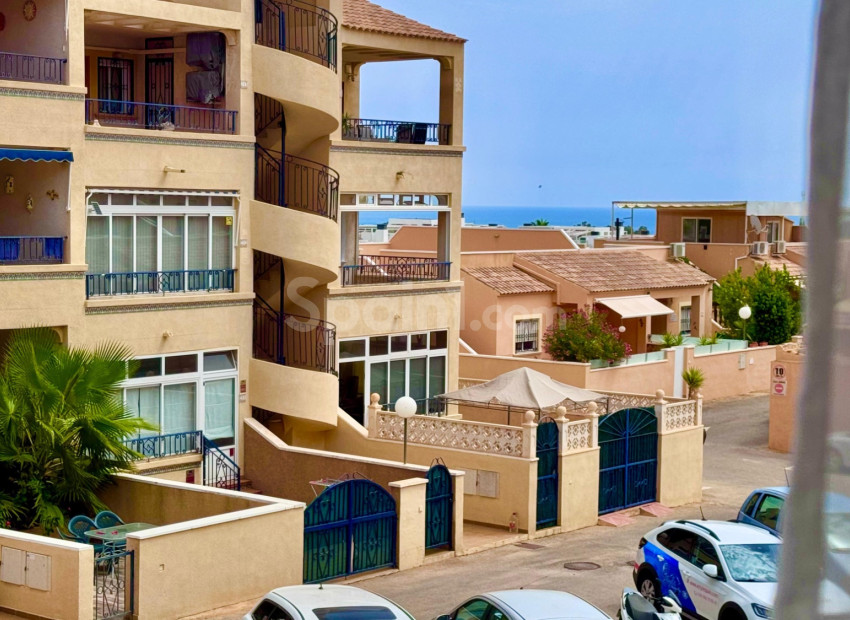 Resale - Apartament -
Punta Prima