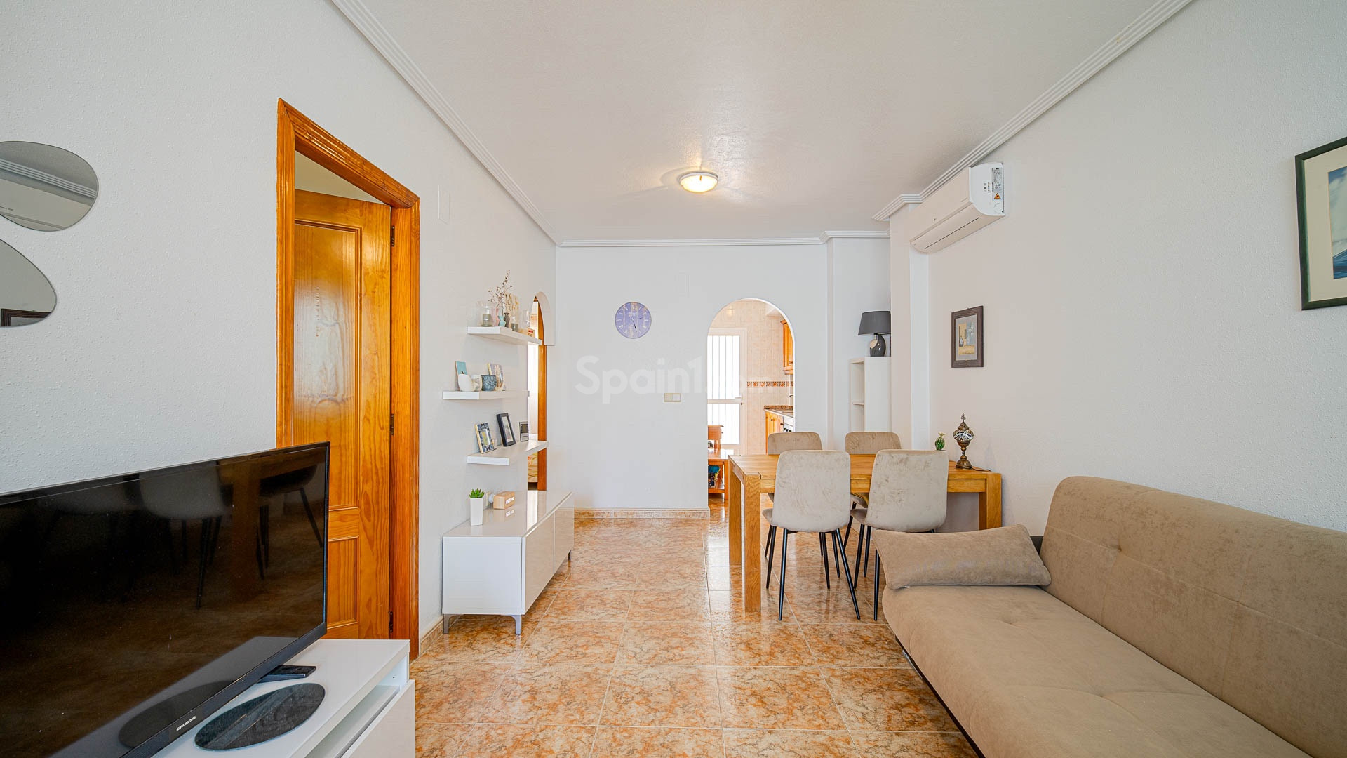 Resale - Apartament -
Punta Prima