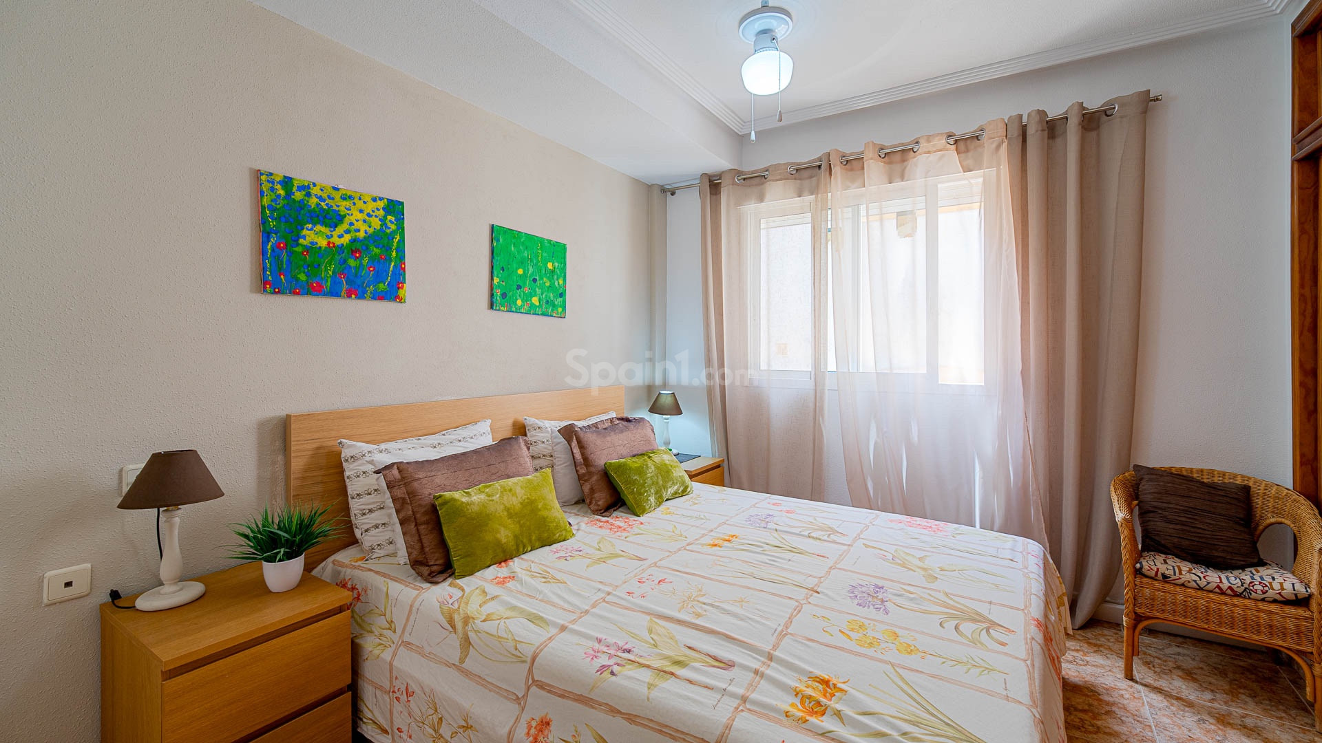 Resale - Apartament -
Punta Prima