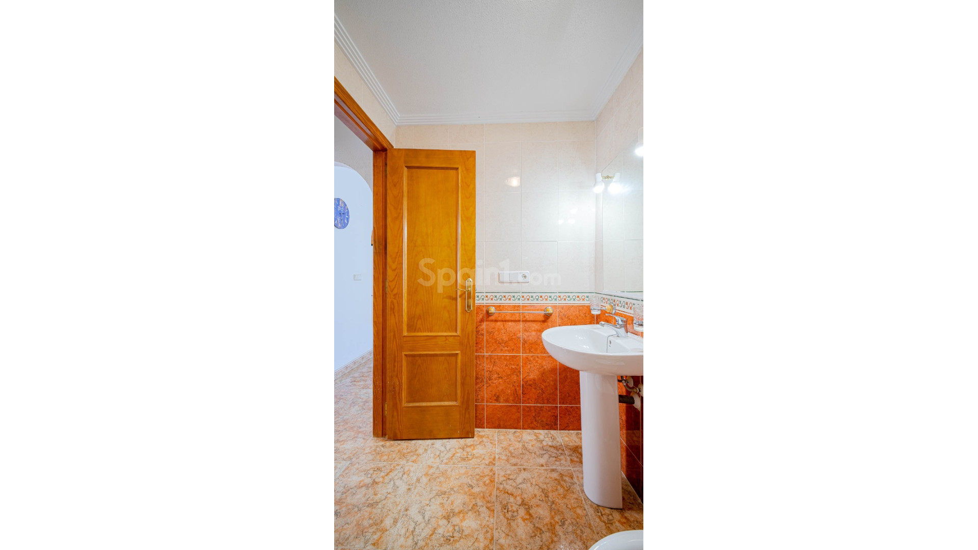 Resale - Apartament -
Punta Prima