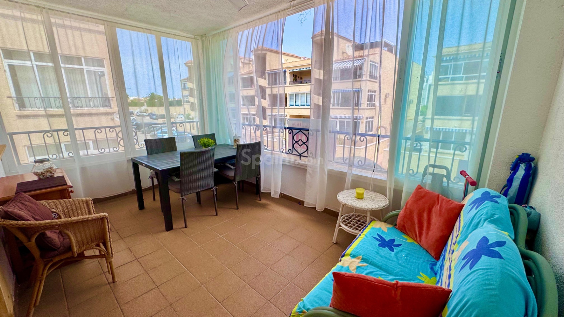 Resale - Apartament -
Punta Prima