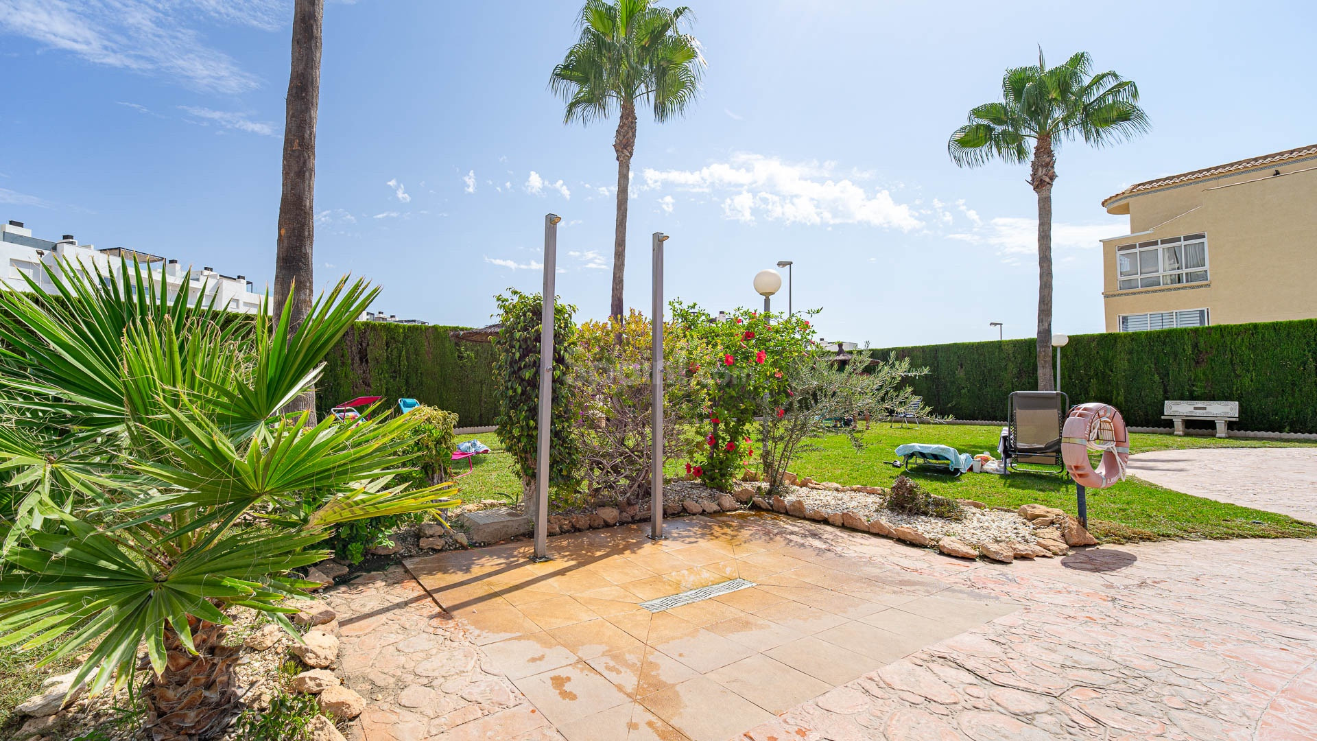 Resale - Apartament -
Punta Prima