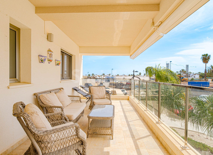 Resale - Apartamento -
Orihuela-Costa - Los Dolses
