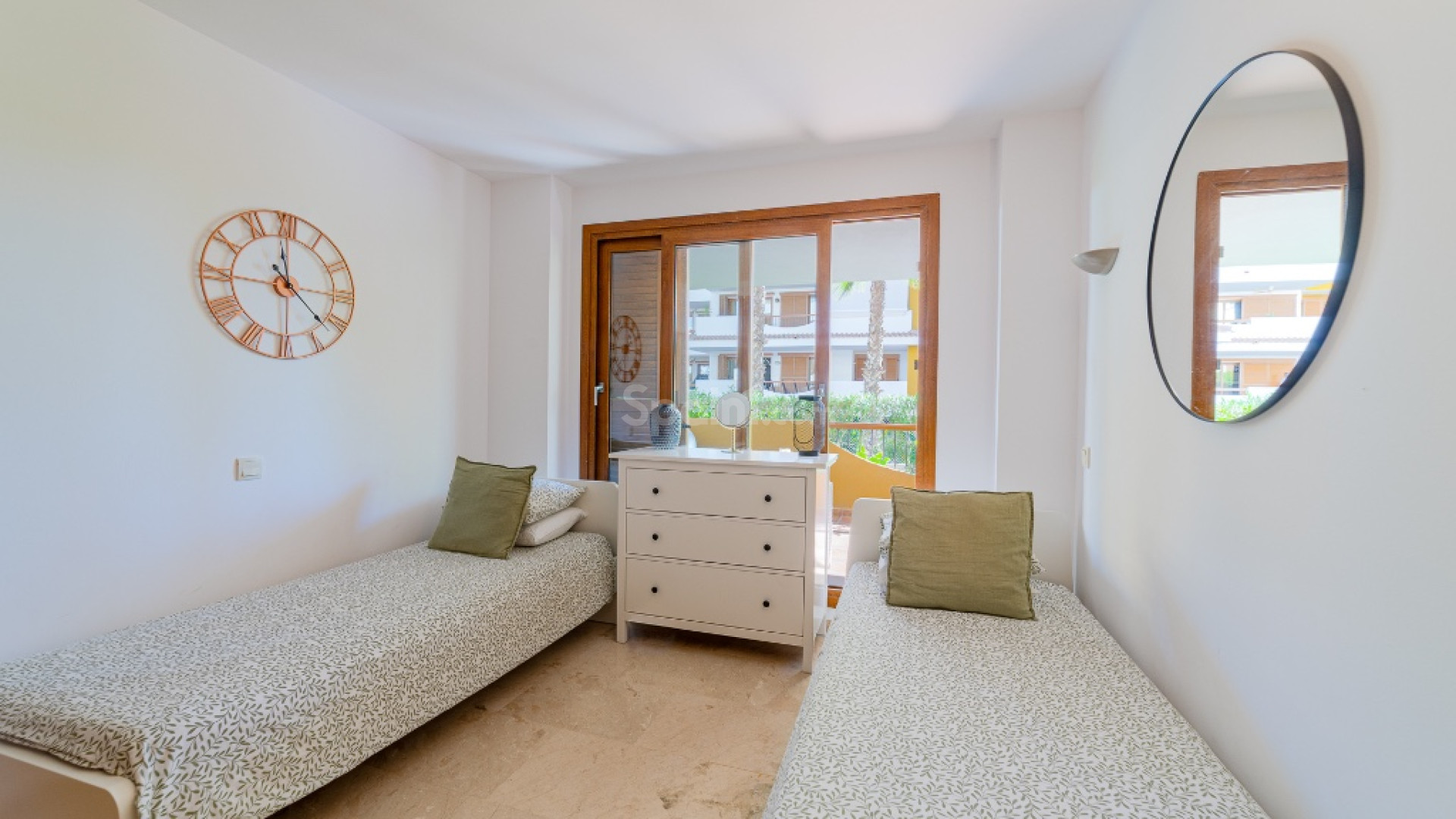 Resale - Apartamento -
Punta Prima