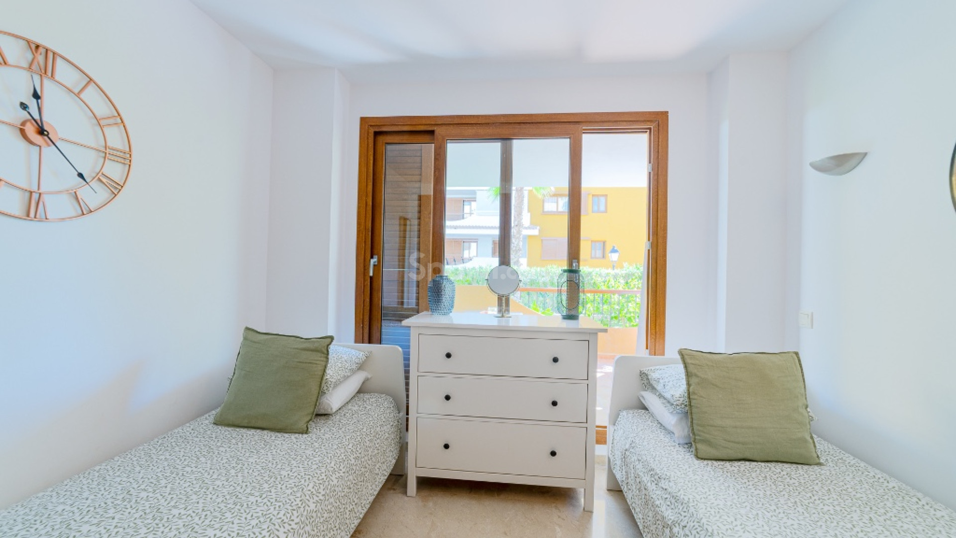 Resale - Apartamento -
Punta Prima