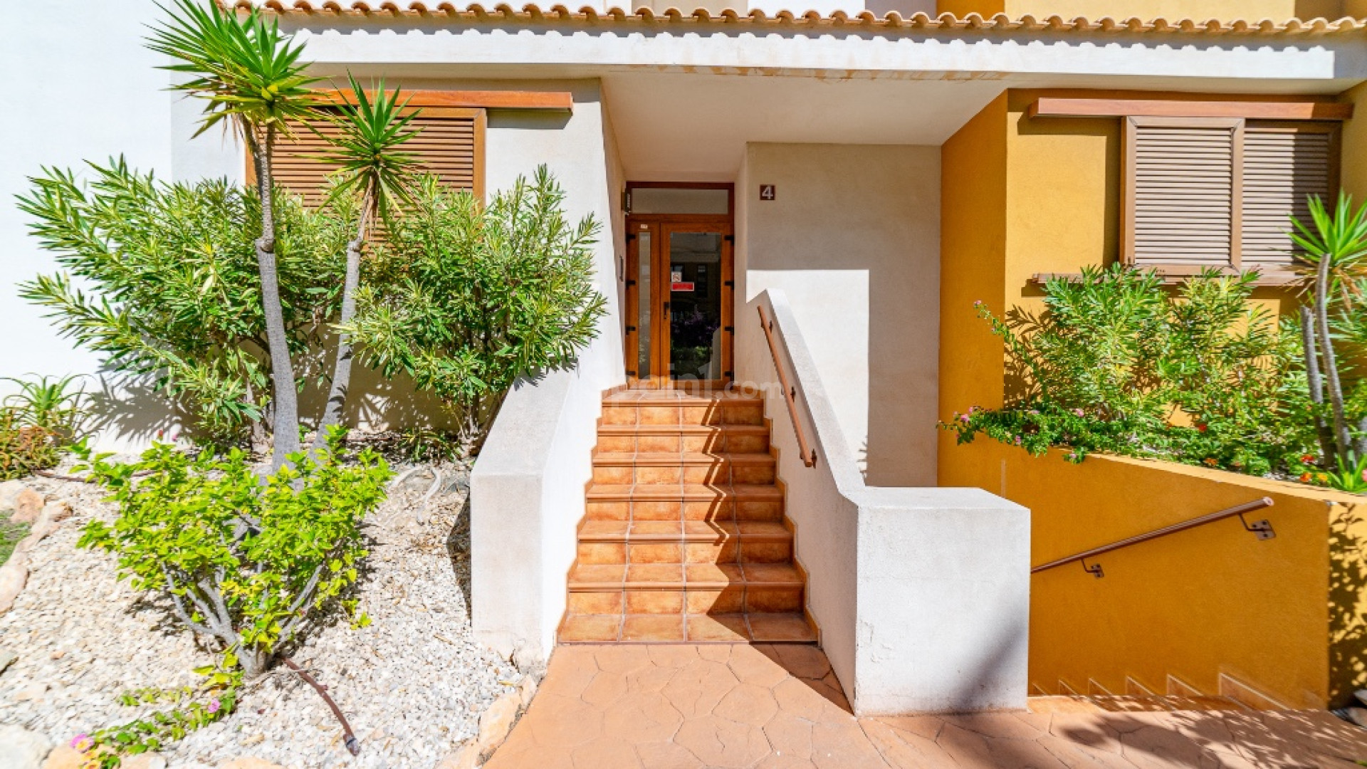 Resale - Apartamento -
Punta Prima