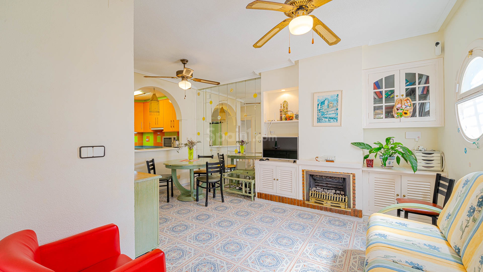 Resale - Apartamento -
Punta Prima