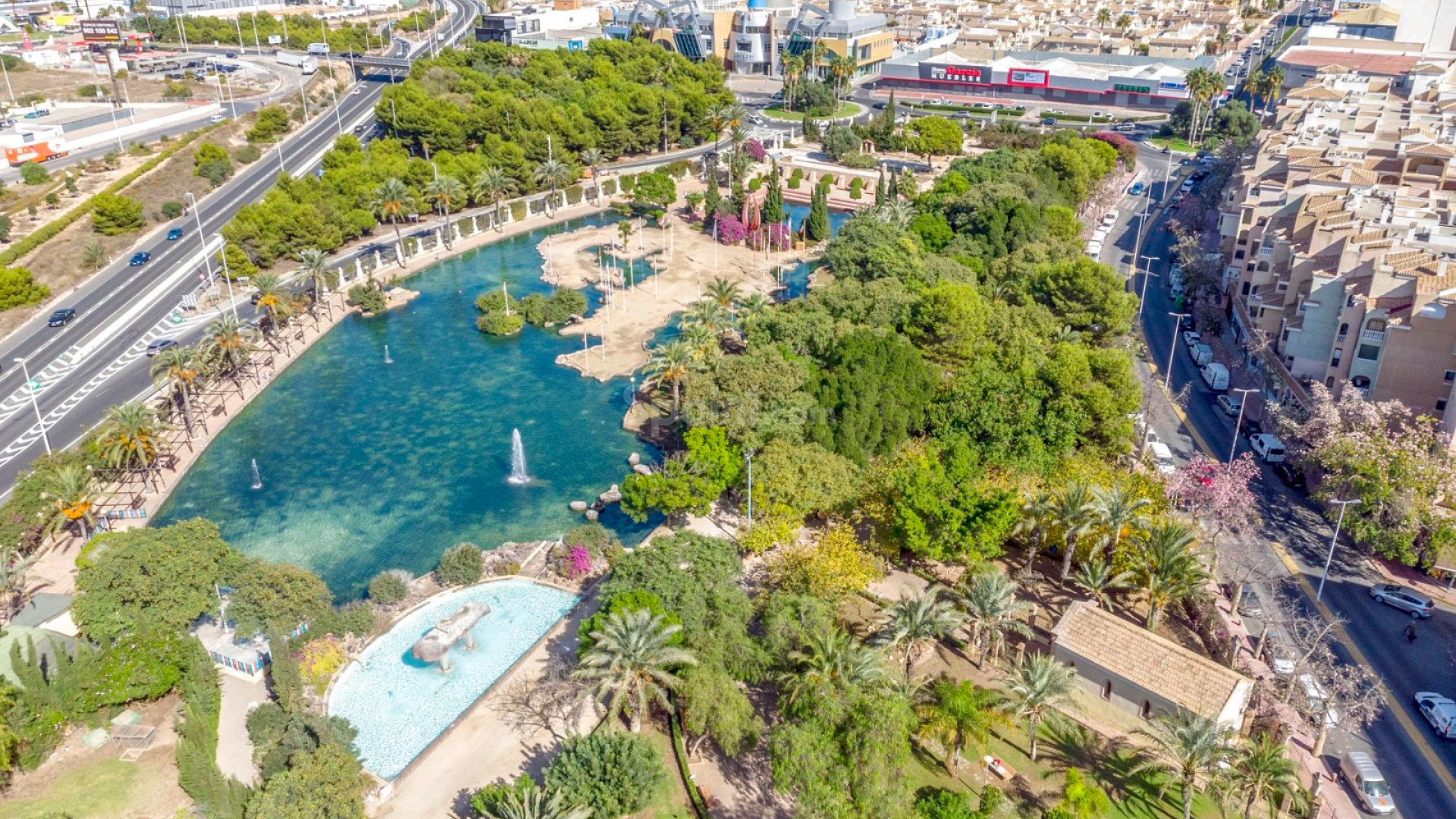 Resale - Apartamento -
Torrevieja
