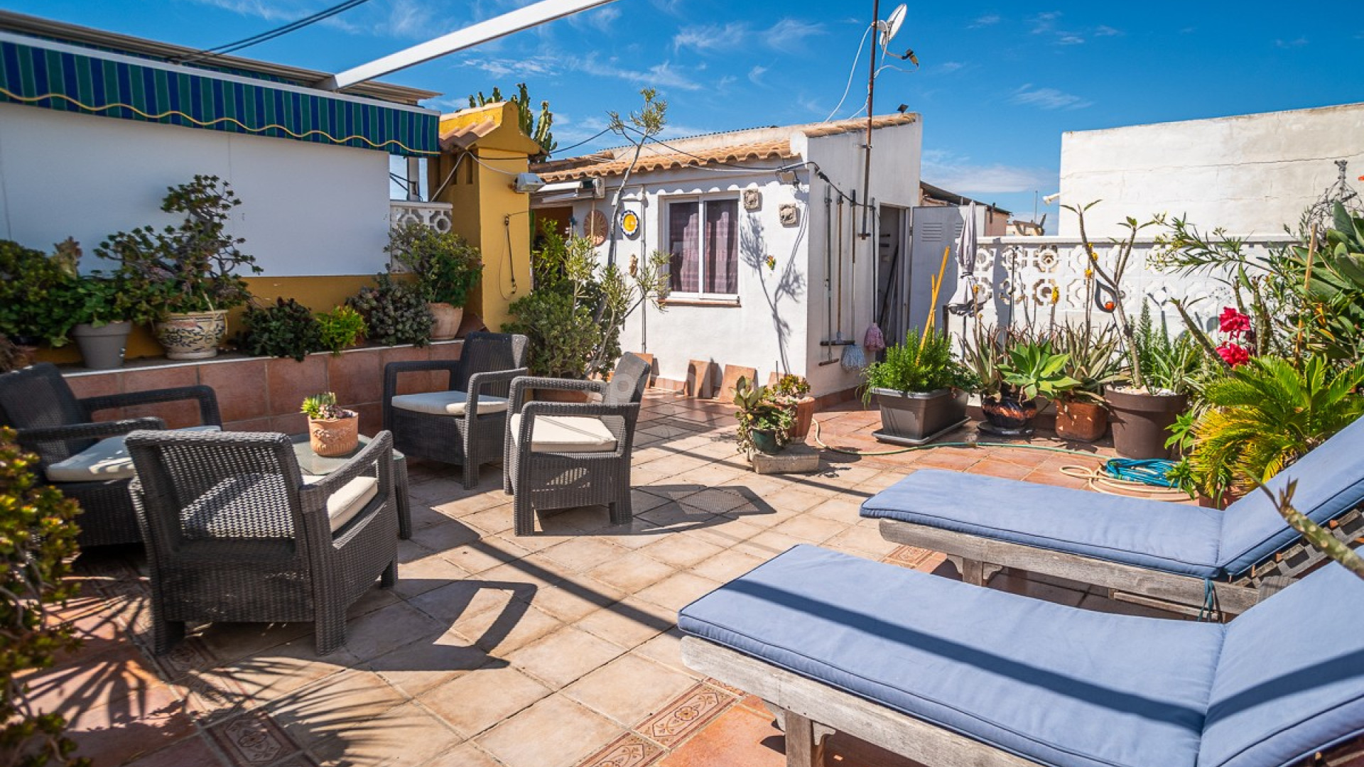 Resale - Apartment -
ALICANTE - La Florida