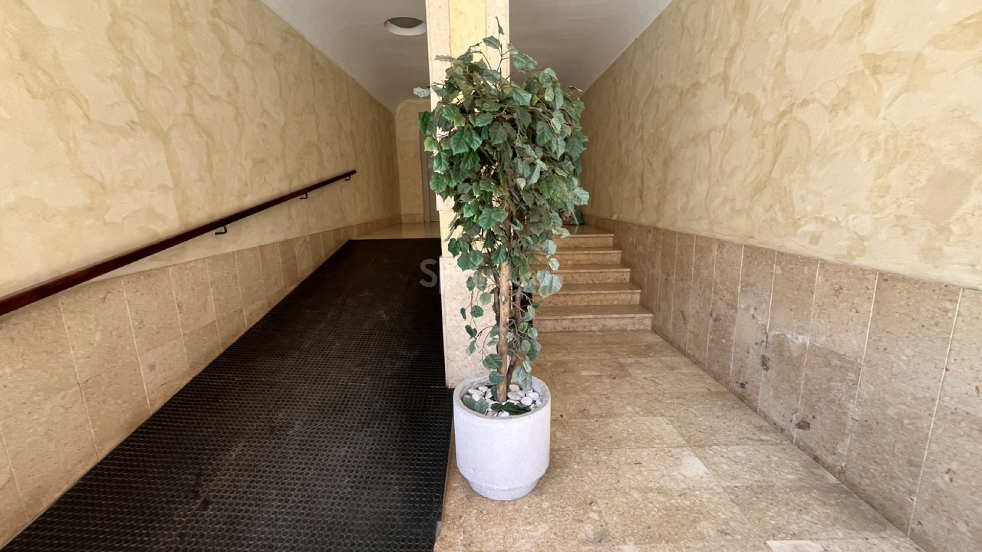 Resale - Apartment -
Almoradí