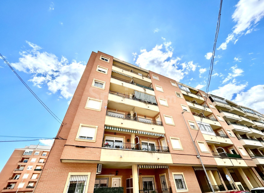 Resale - Apartment -
Almoradí
