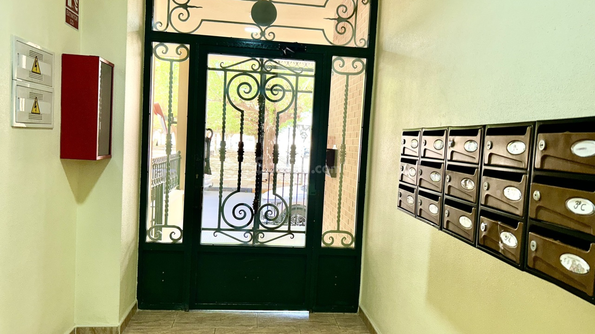 Resale - Apartment -
Almoradí