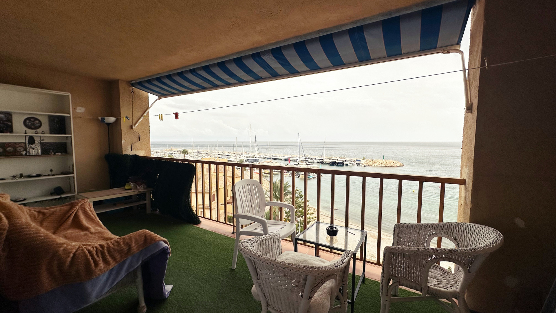 Resale - Apartment -
Altea