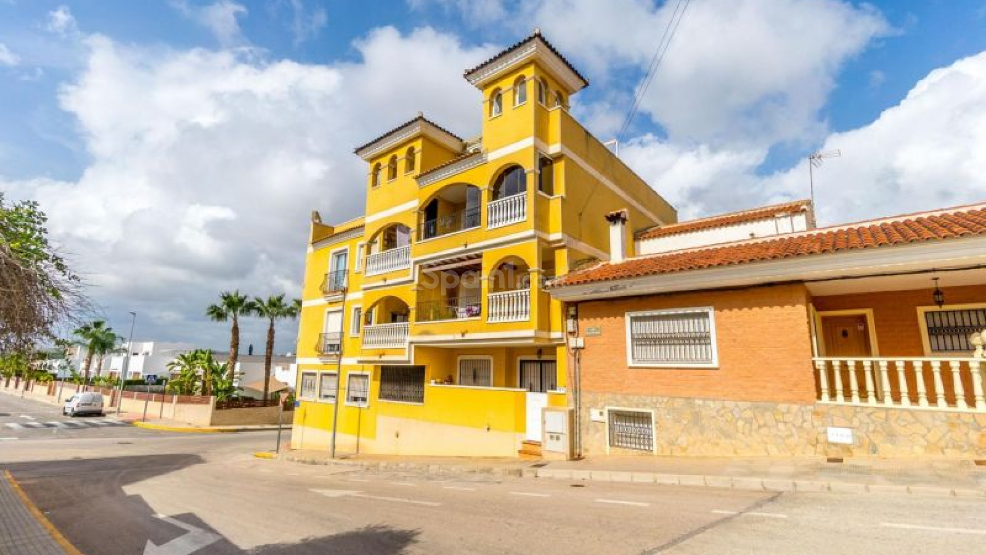 Resale - Apartment -
Benijofar