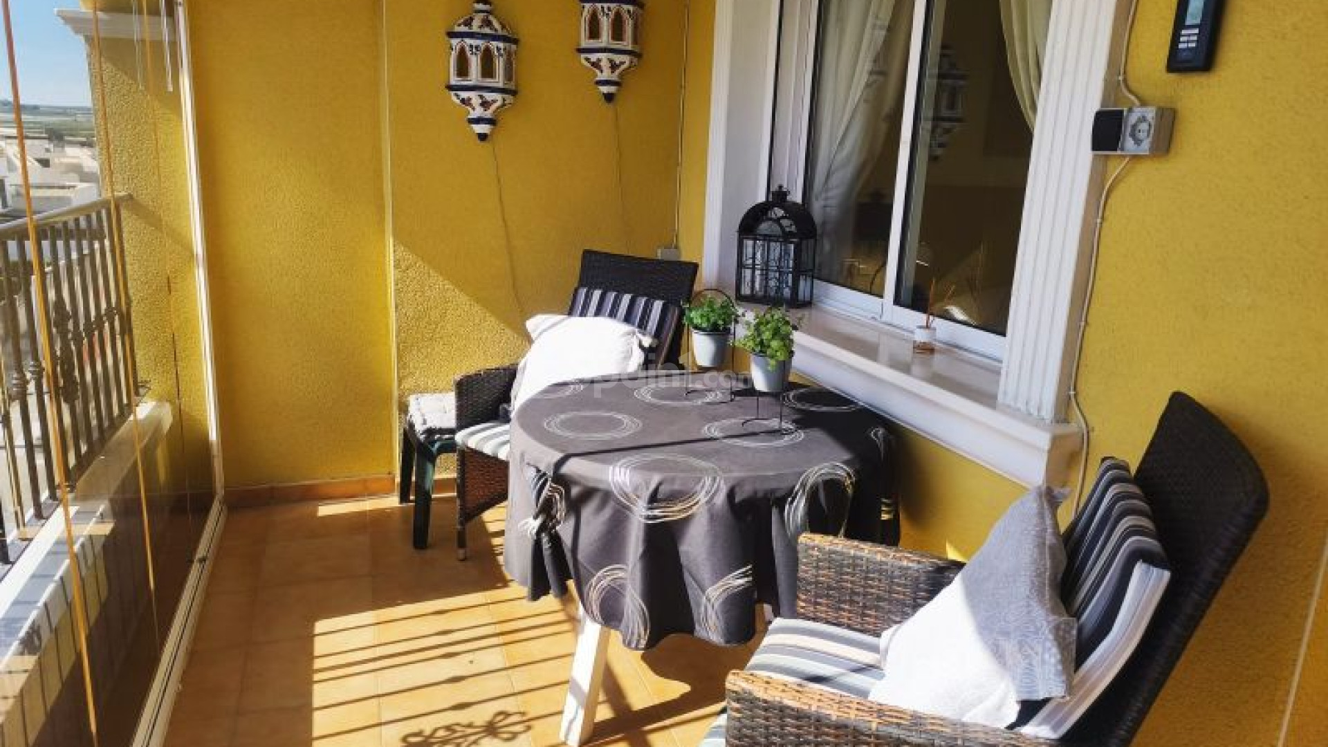 Resale - Apartment -
Benijofar