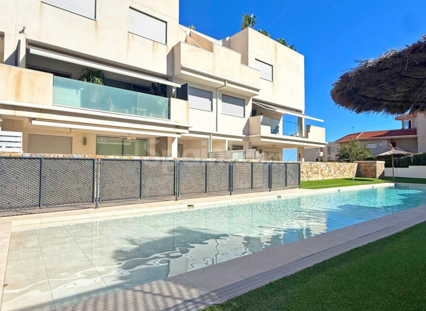 Resale - Apartment -
Cabo de Palos