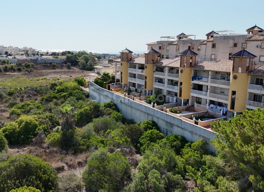 Resale - Apartment -
Cabo Roig