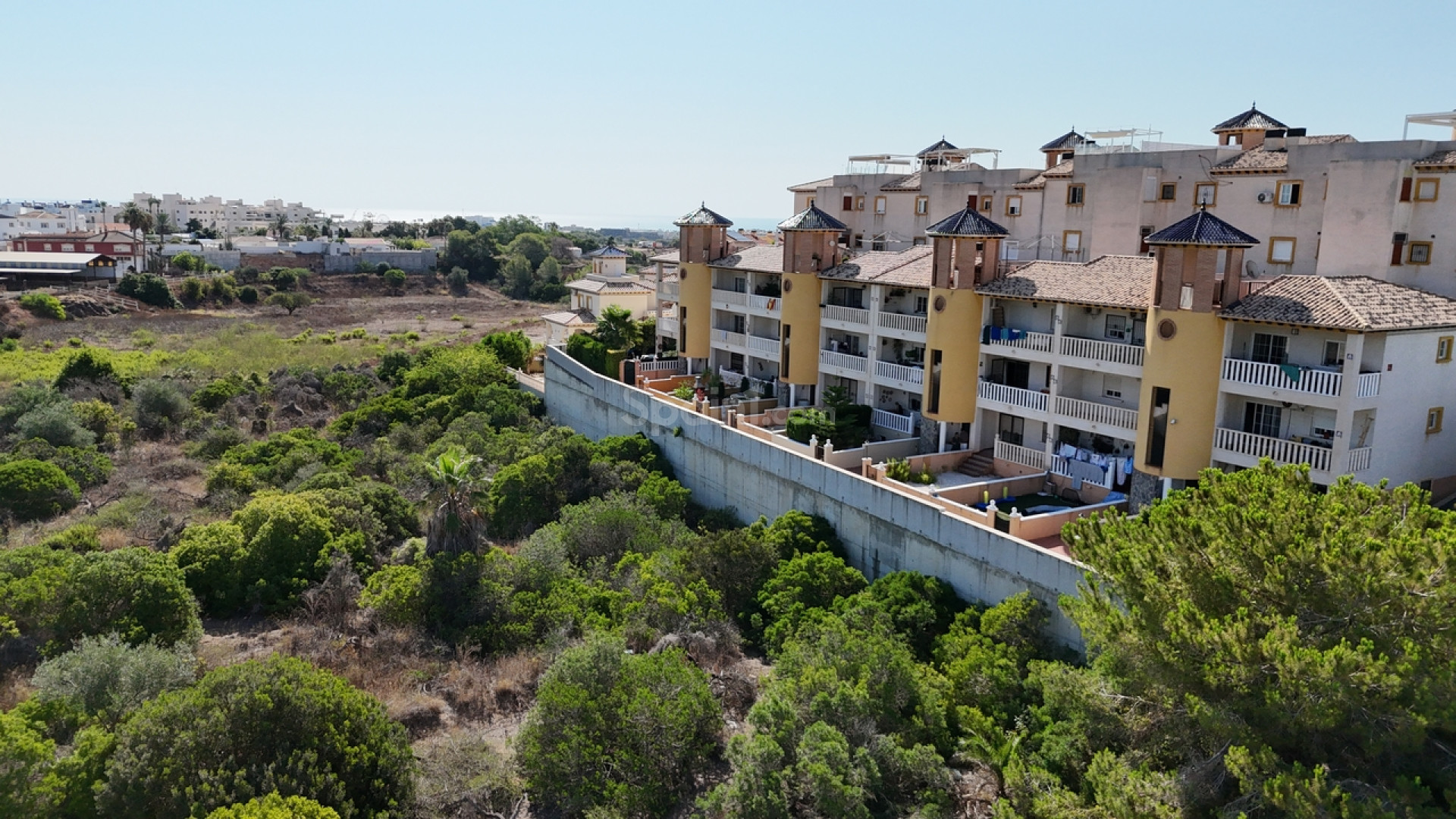 Resale - Apartment -
Cabo Roig