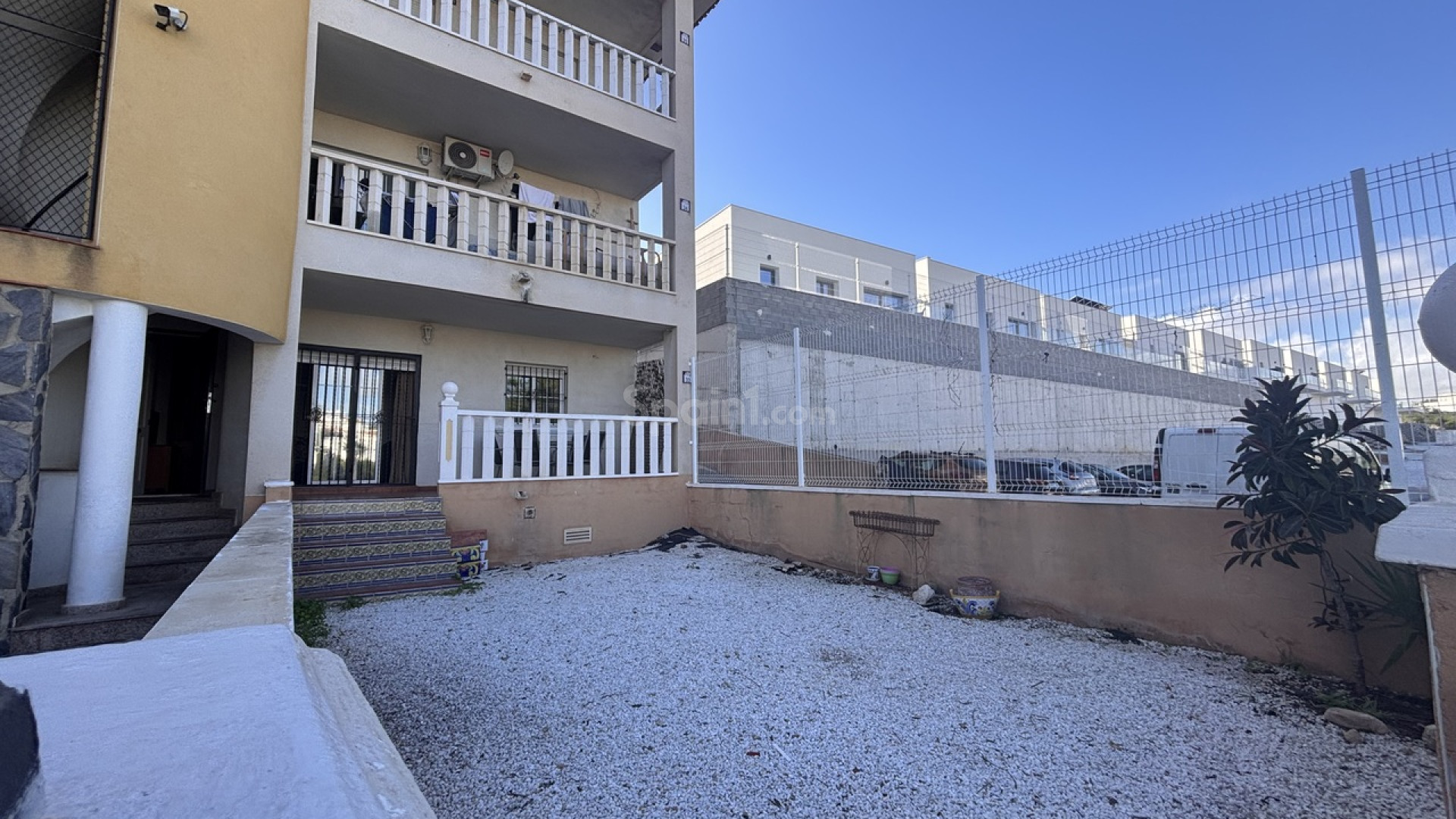 Resale - Apartment -
Cabo Roig