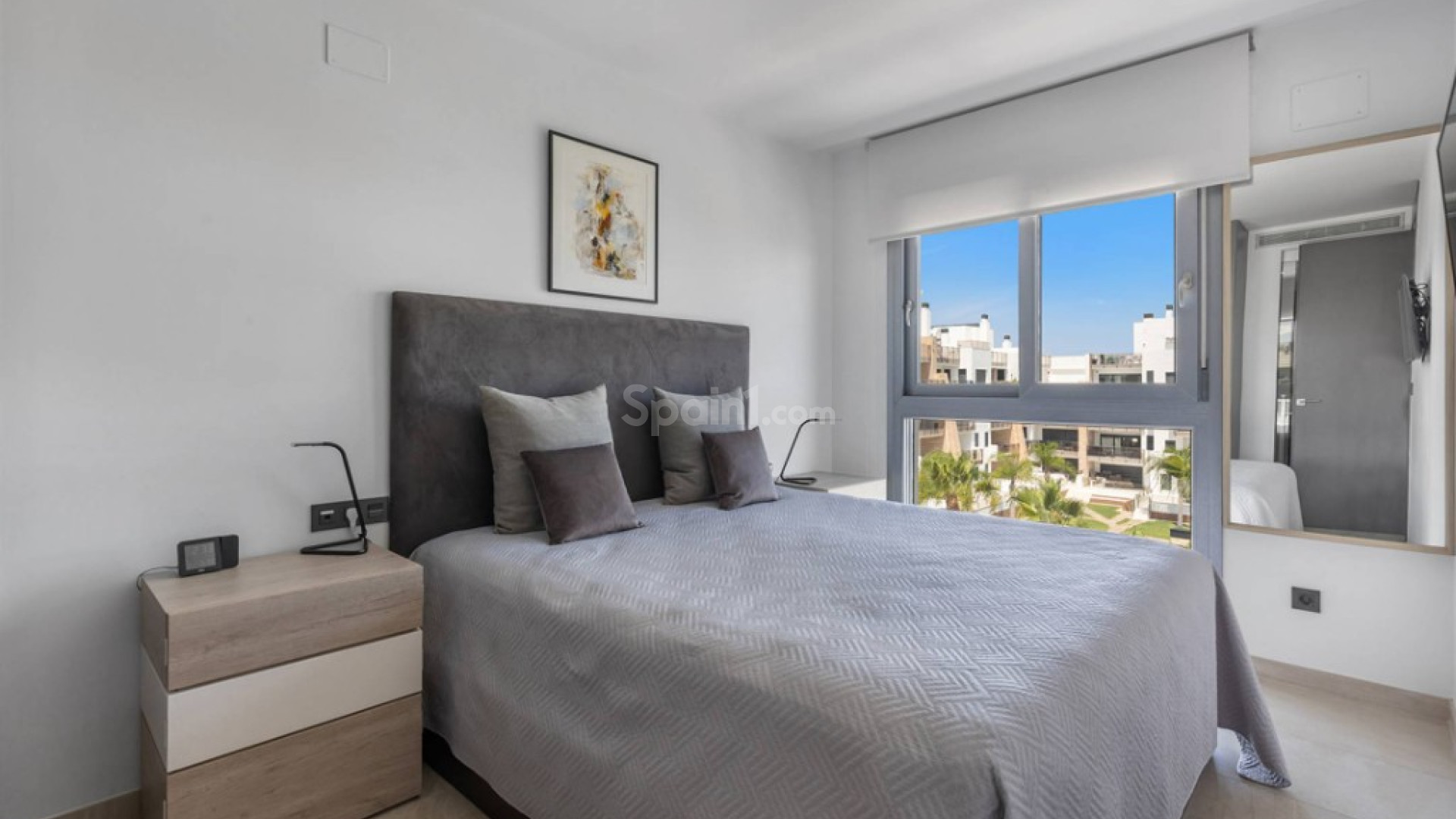 Resale - Apartment -
Cabo Roig