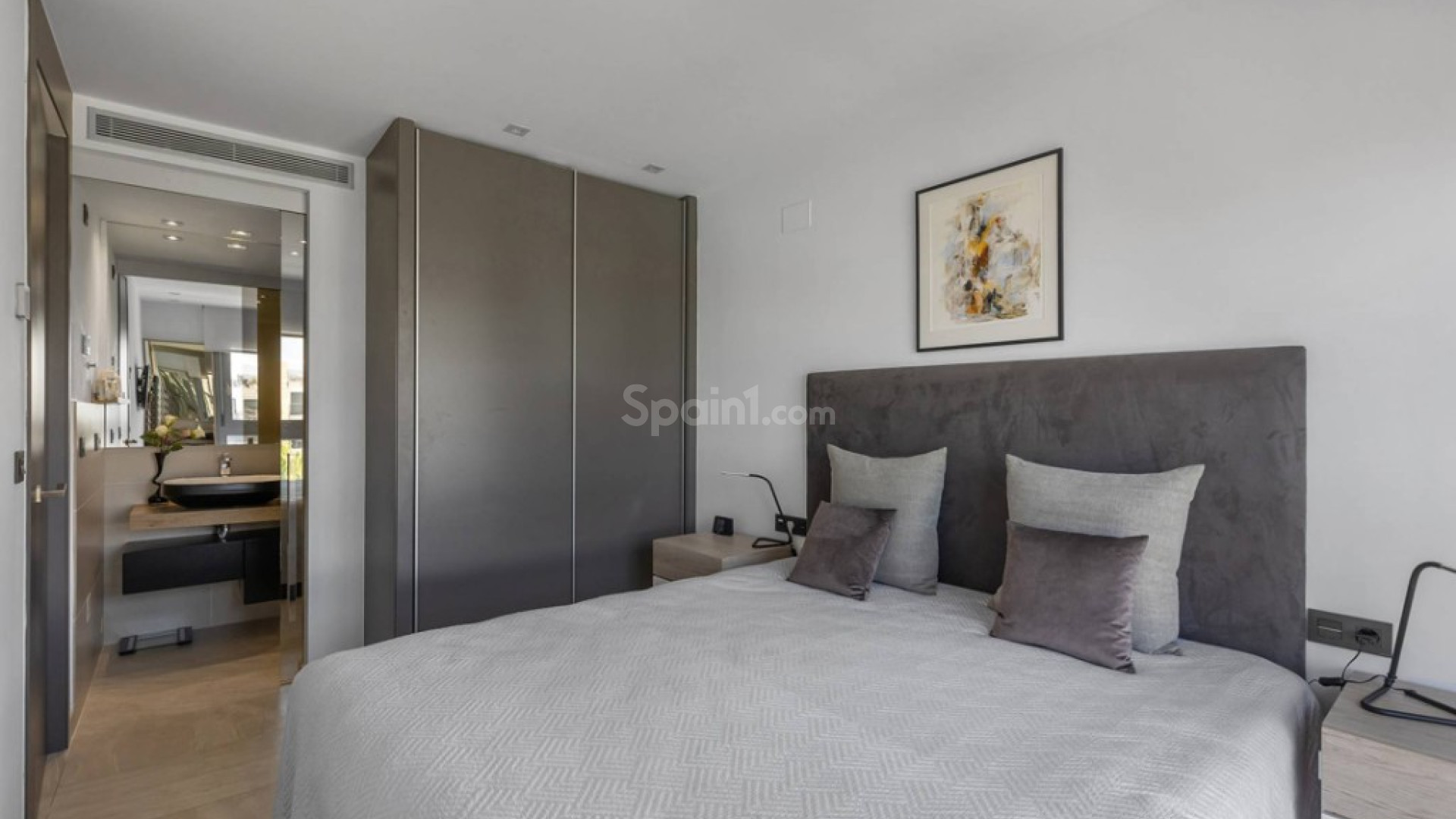 Resale - Apartment -
Cabo Roig