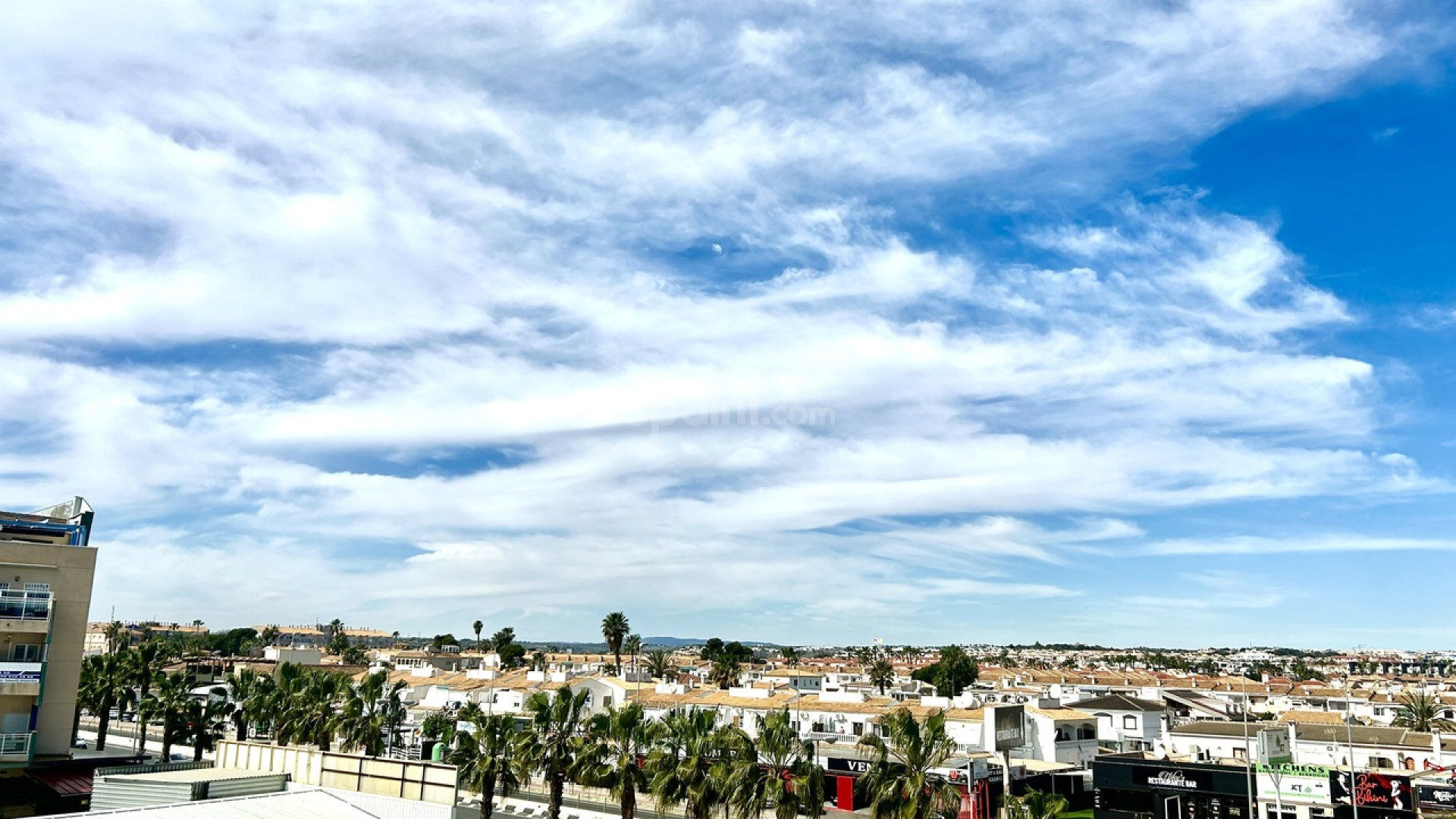 Resale - Apartment -
Cabo Roig