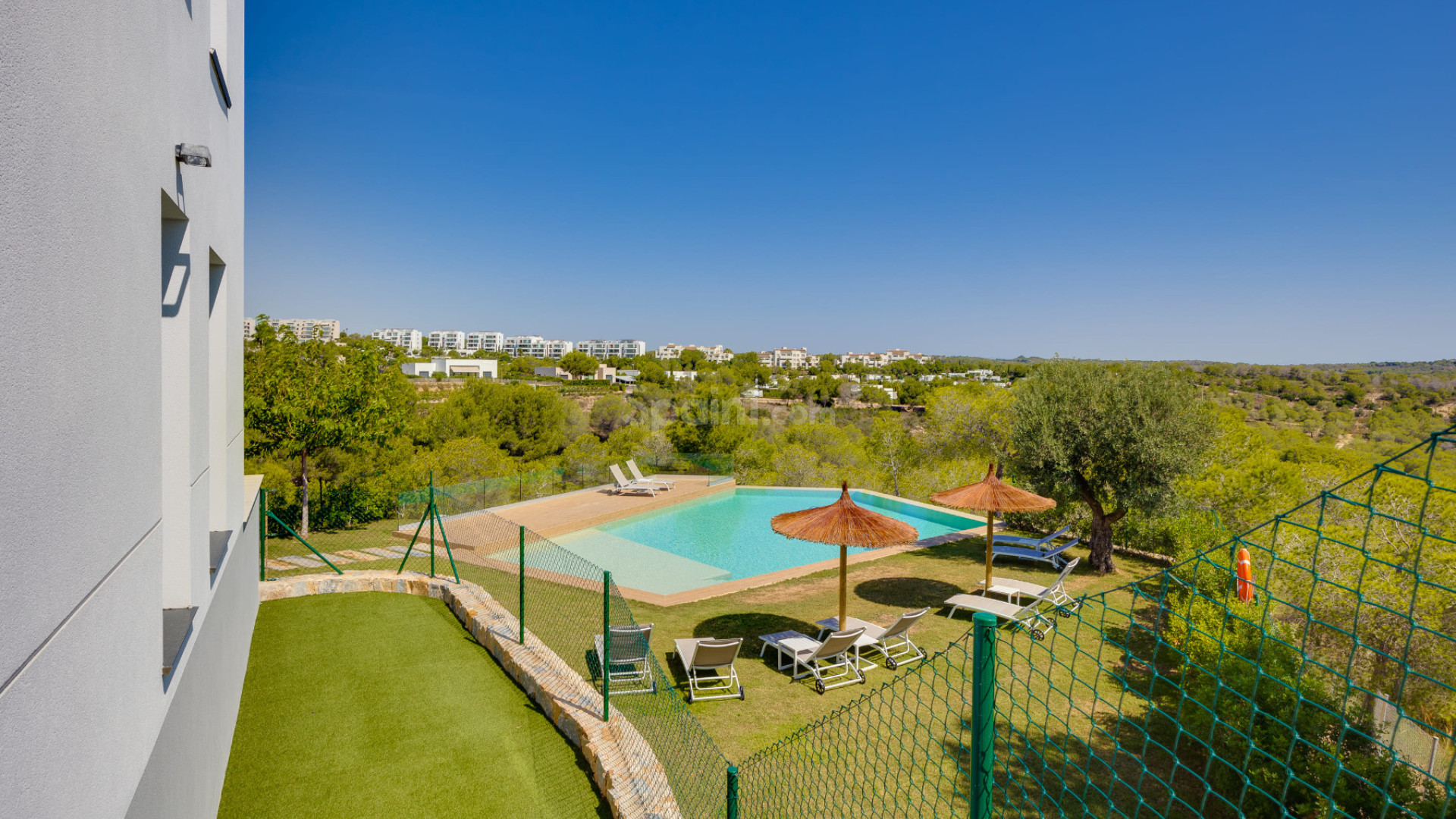 Resale - Apartment -
Campoamor - Las Colinas Golf and Country Club