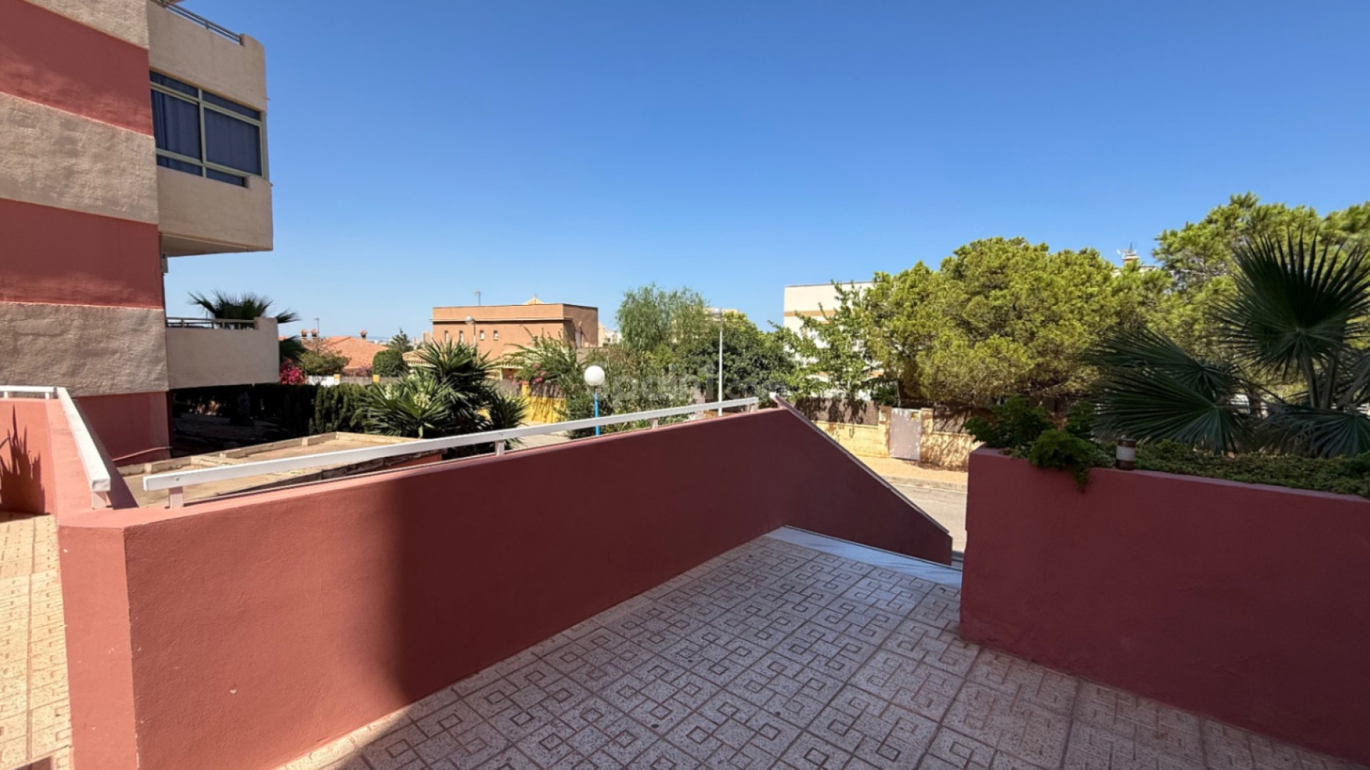 Resale - Apartment -
Cartagena - Costa Blanca Sur