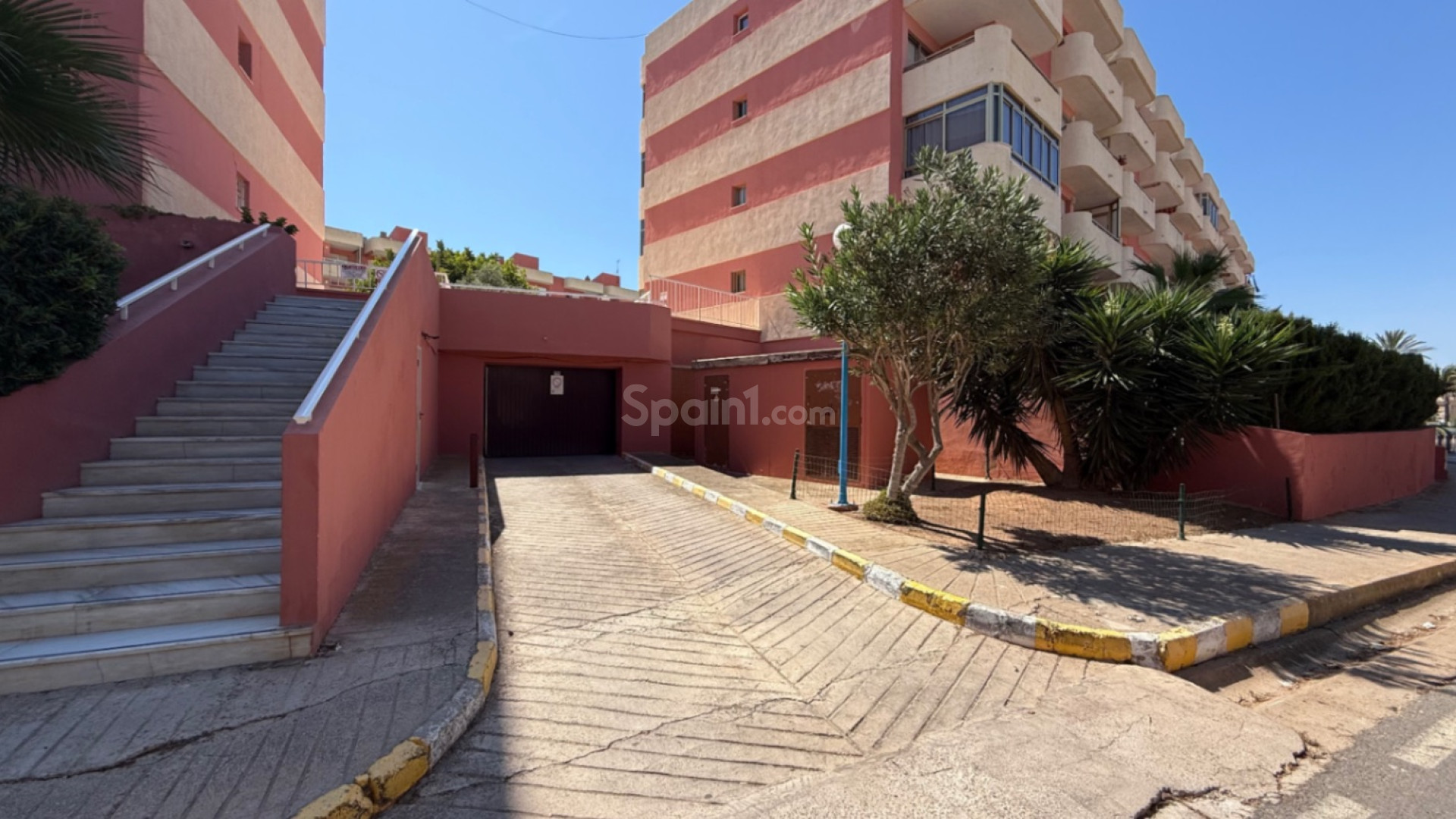 Resale - Apartment -
Cartagena - Costa Blanca Sur
