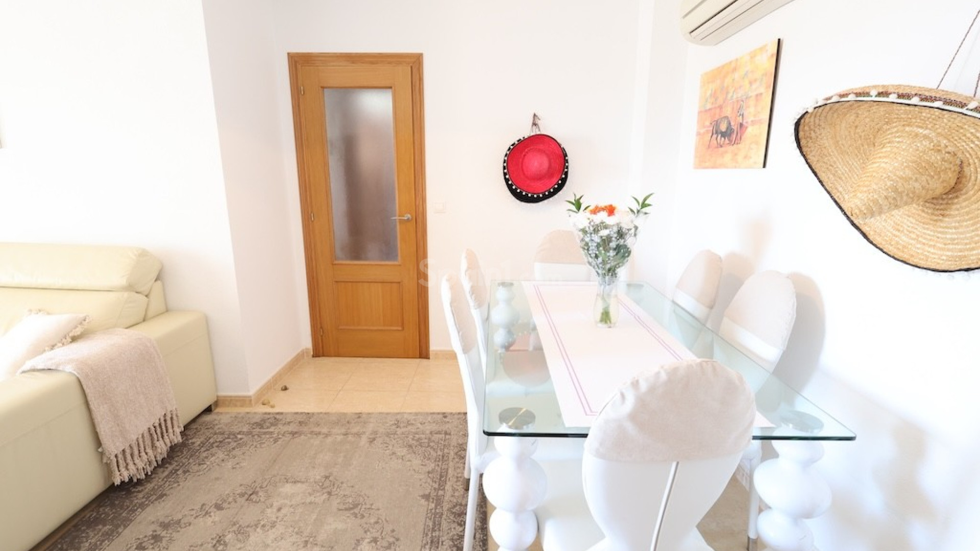 Resale - Apartment -
Costa Blanca - Orihuela Costa