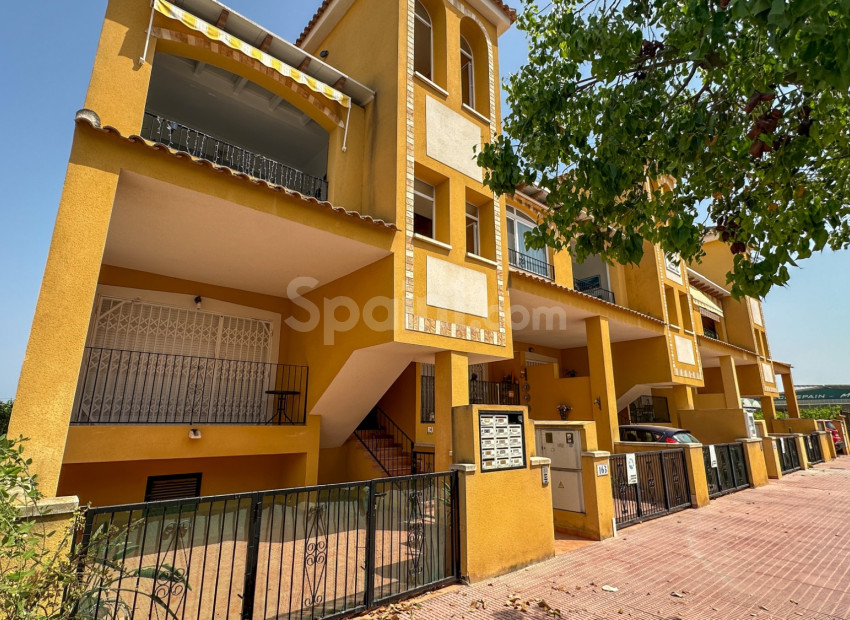 Resale - Apartment -
Daya Nueva - Costa Blanca Sur