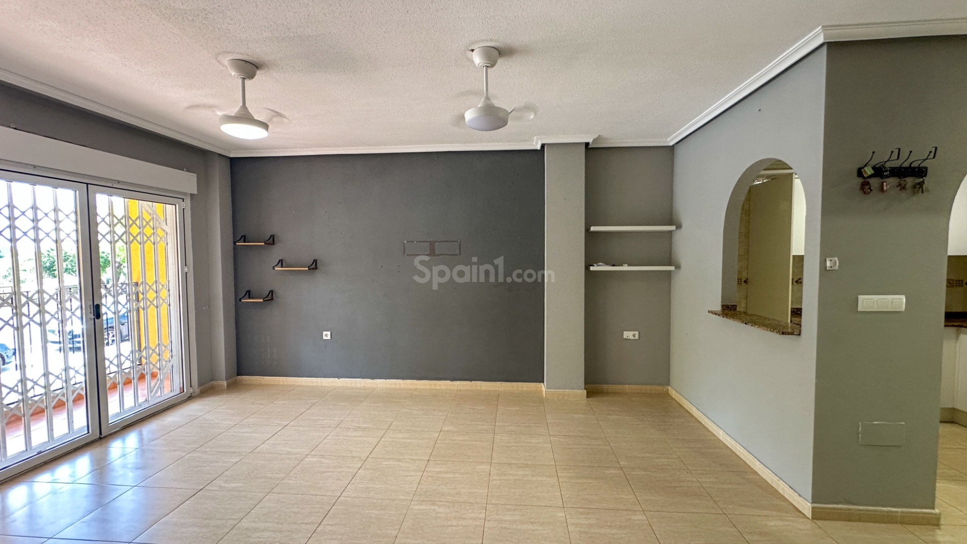 Resale - Apartment -
Daya Nueva - Costa Blanca Sur