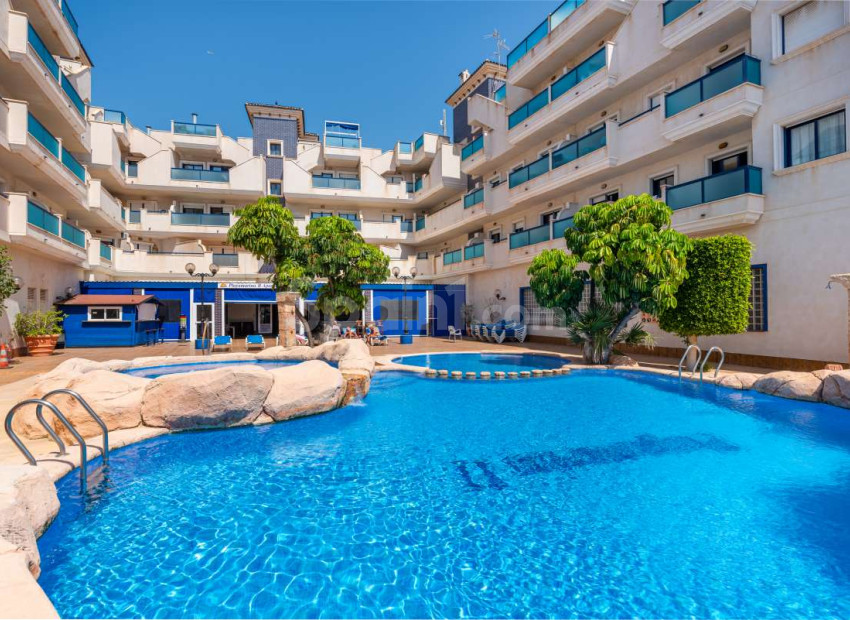 Resale - Apartment -
Dehesa de Campoamor - Campoamor