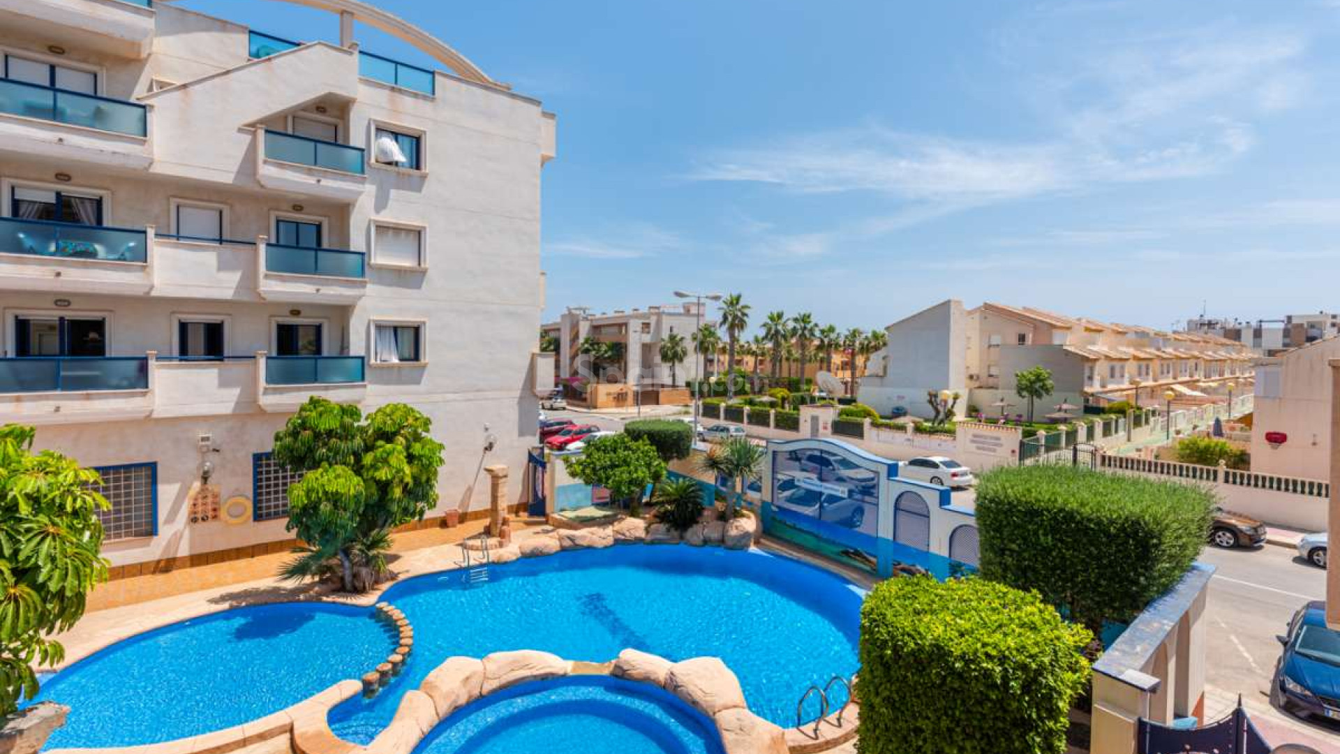 Resale - Apartment -
Dehesa de Campoamor - Campoamor