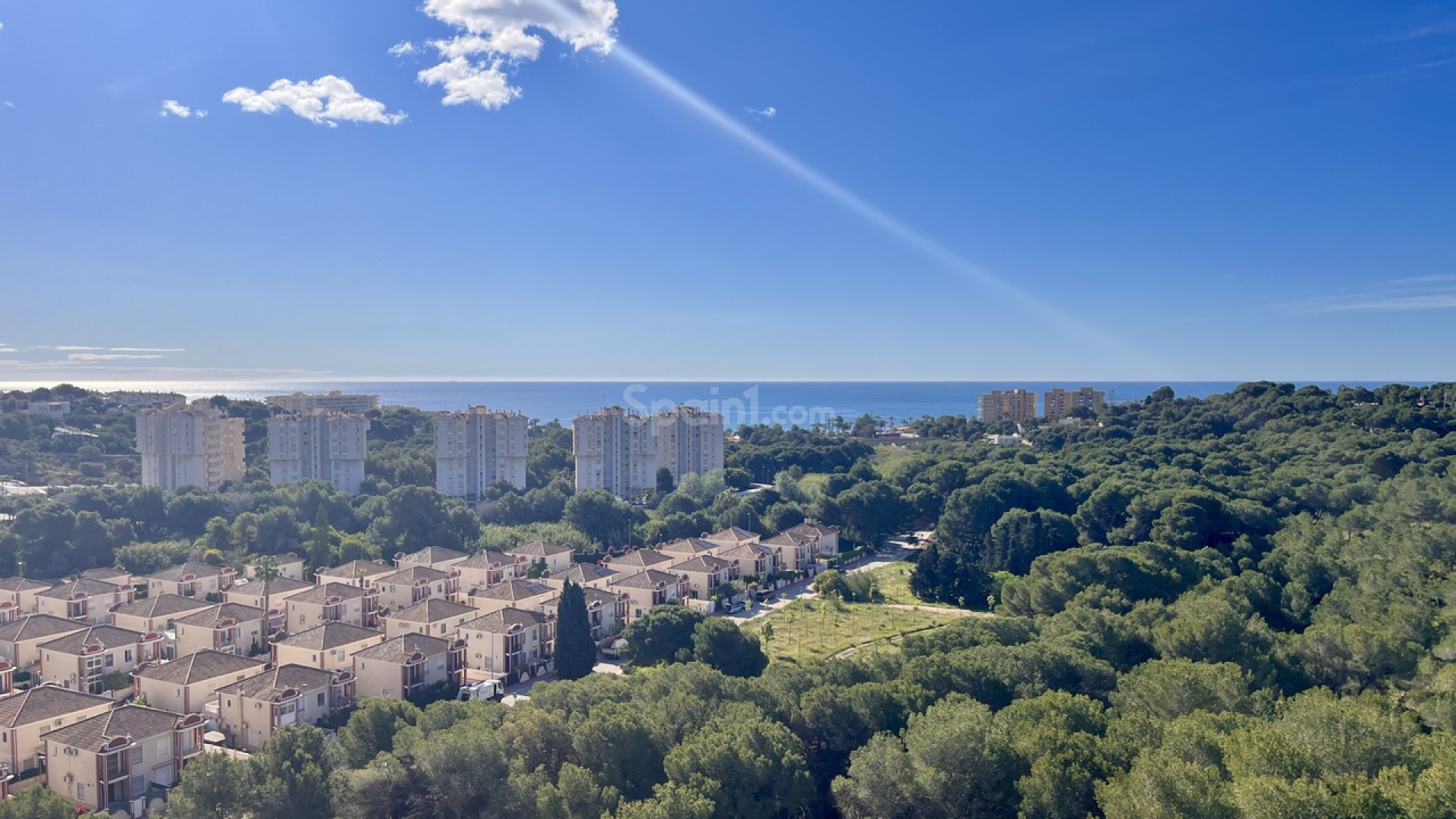 Resale - Apartment -
Dehesa de Campoamor - Campoamor