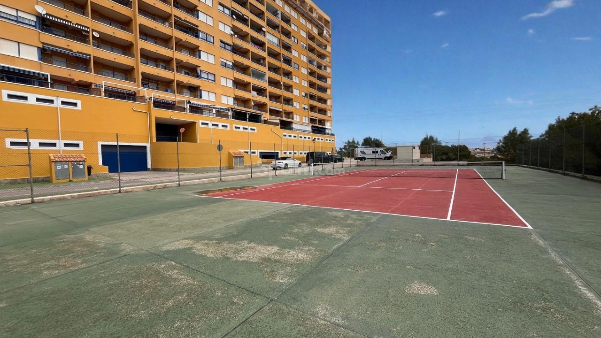 Resale - Apartment -
Dehesa de Campoamor - Campoamor