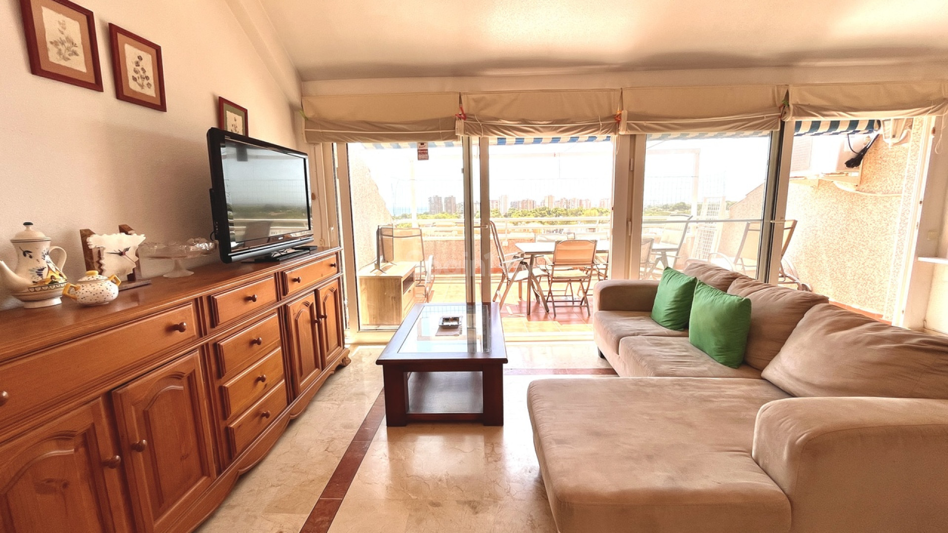 Resale - Apartment -
Dehesa de Campoamor - Campoamor