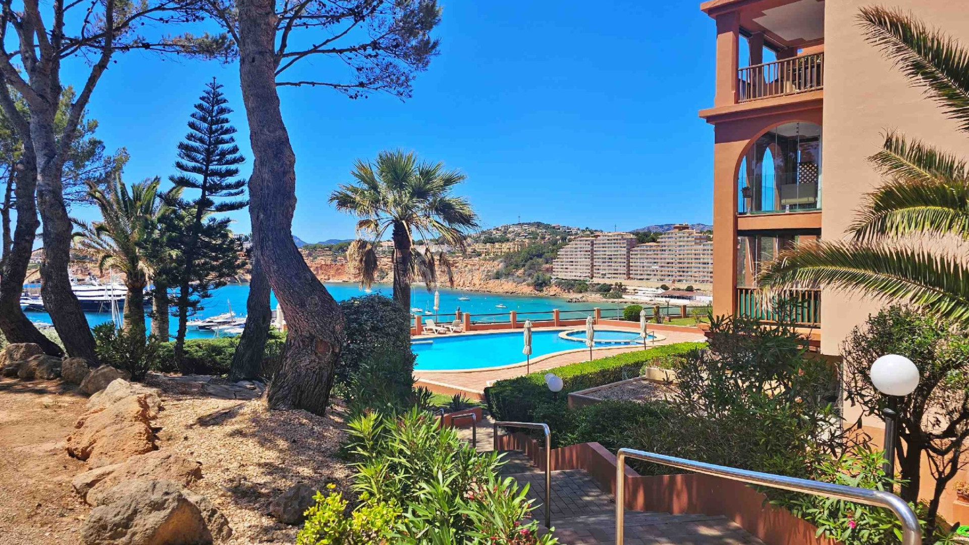 Resale - Apartment -
El Toro - Calvià