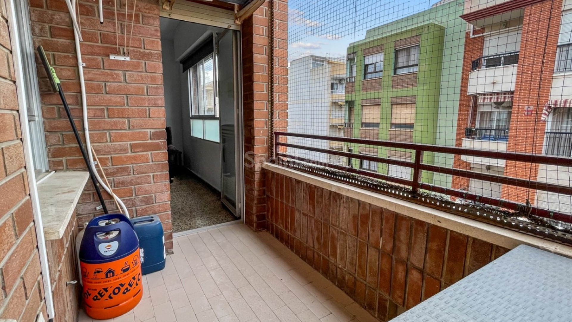 Resale - Apartment -
Guardamar del Segura - Pueblo