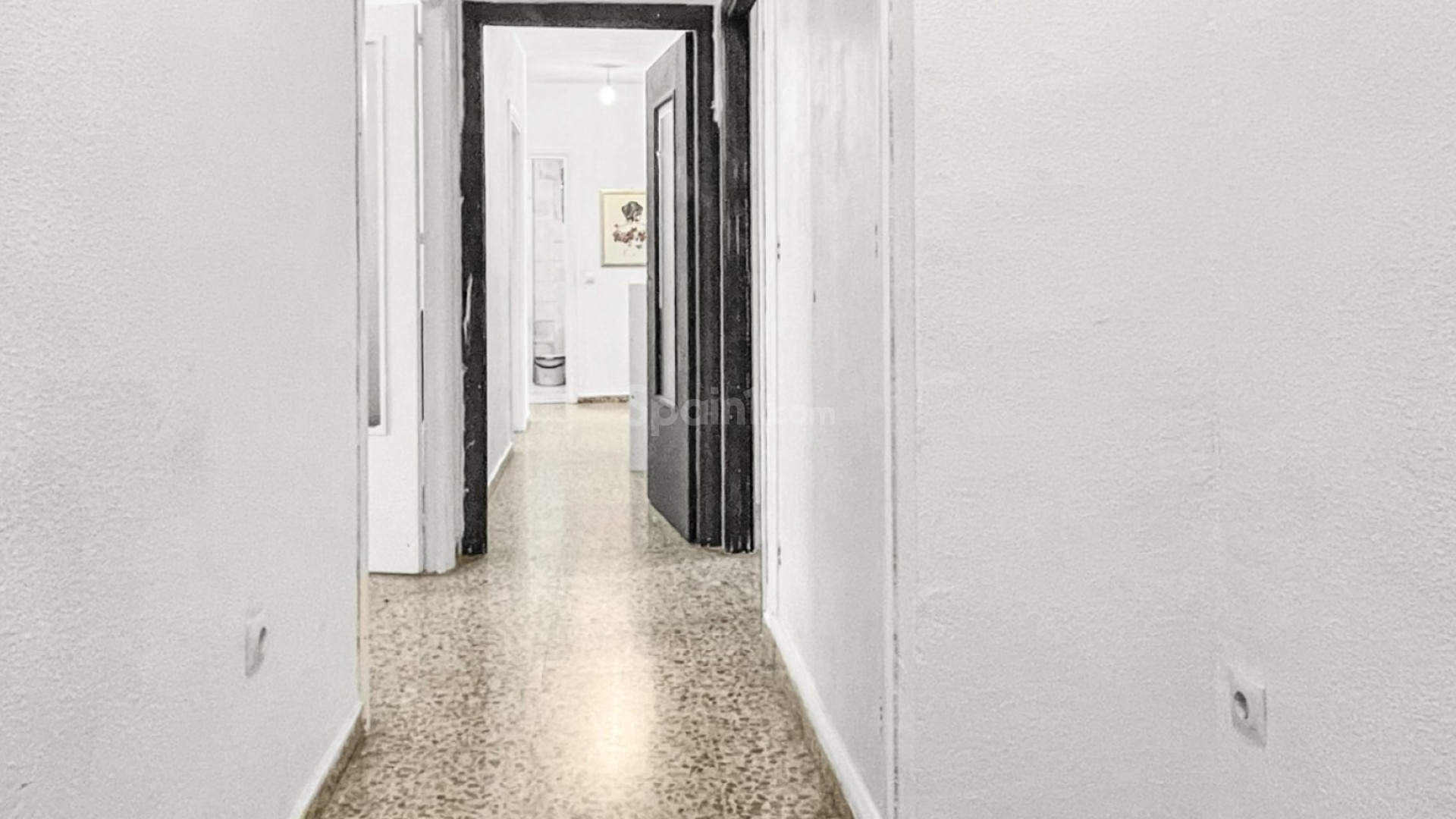 Resale - Apartment -
Guardamar del Segura - Pueblo